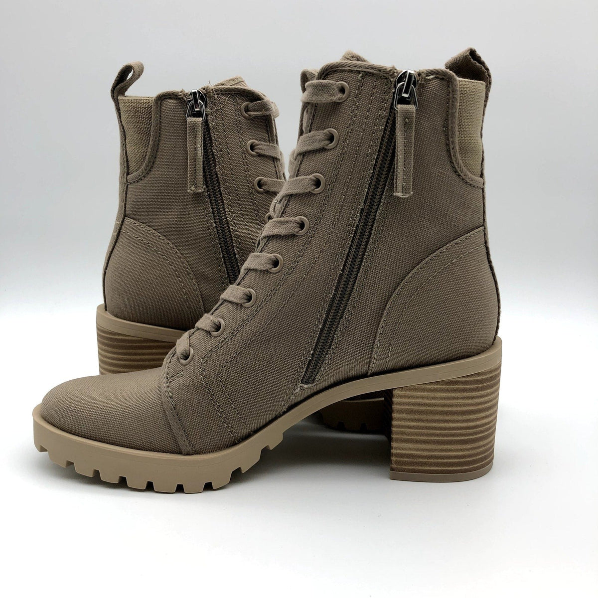 Dolce Vita Womens Combat Boots Size 8 Tan Canvas Stacked Heel NWOB