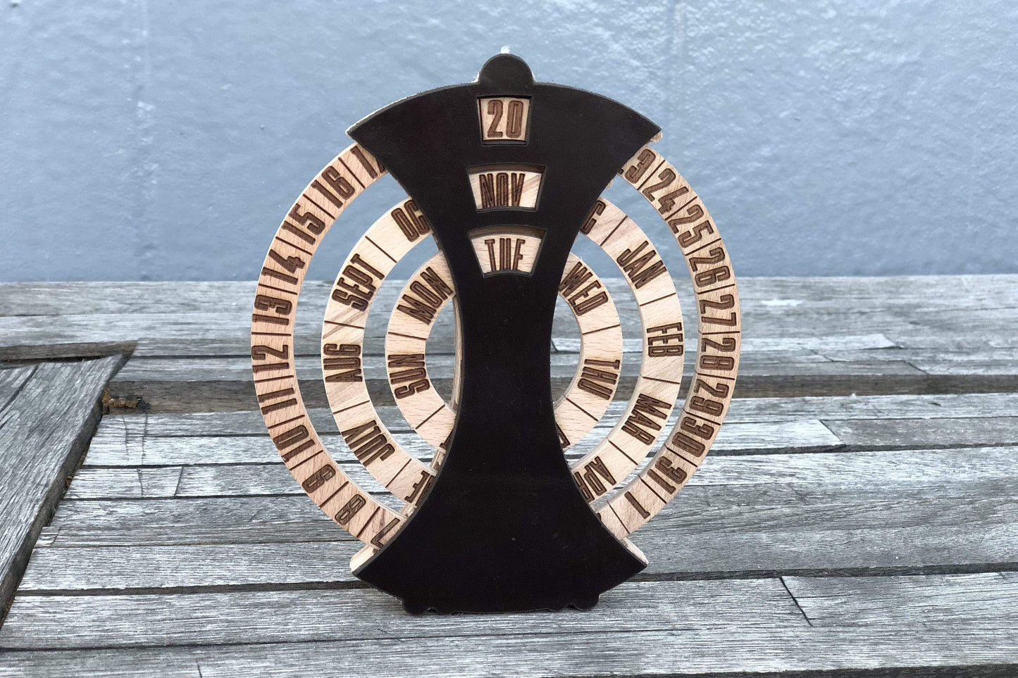 Desktop Perpetual Calendar Leather - Wood