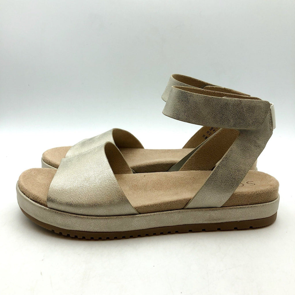 Soul Naturalizer Womens Deara Platform Flat Sandals Size 7 WIDE Gold Leather NIB