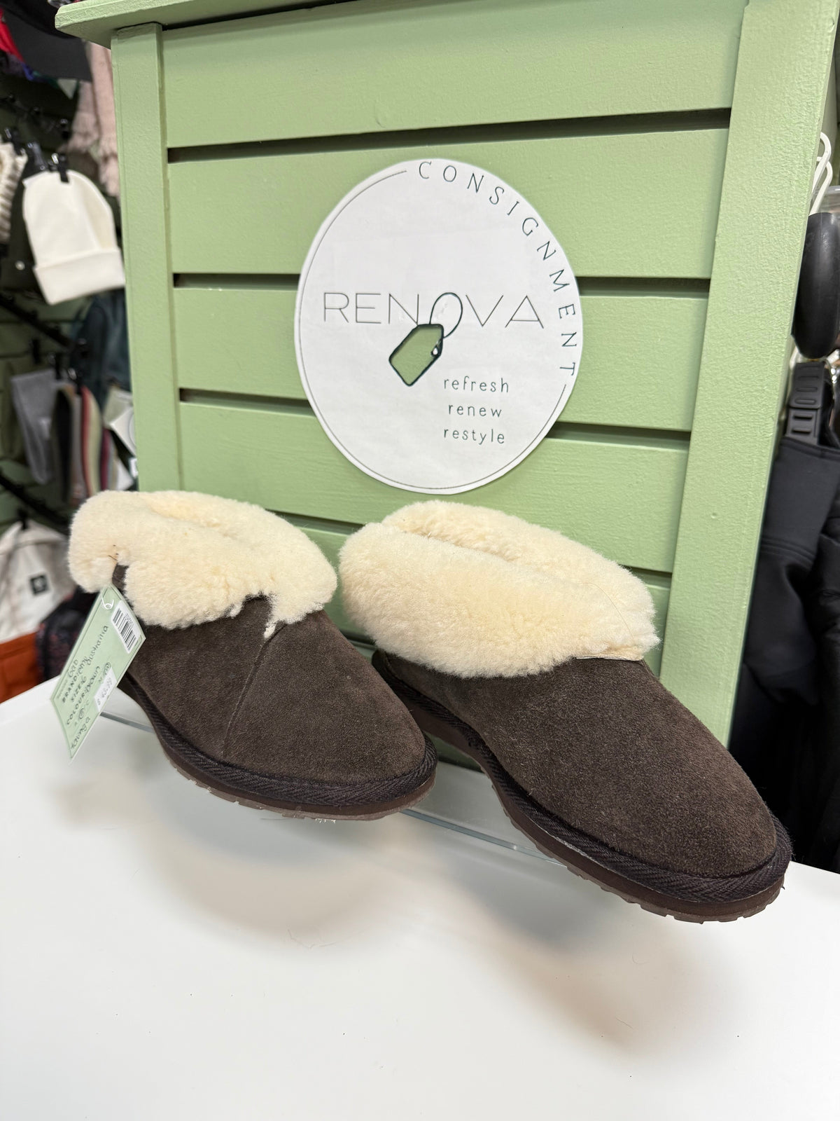 Emu Austrailia Talinga Slipper Boot (Womens 6)
