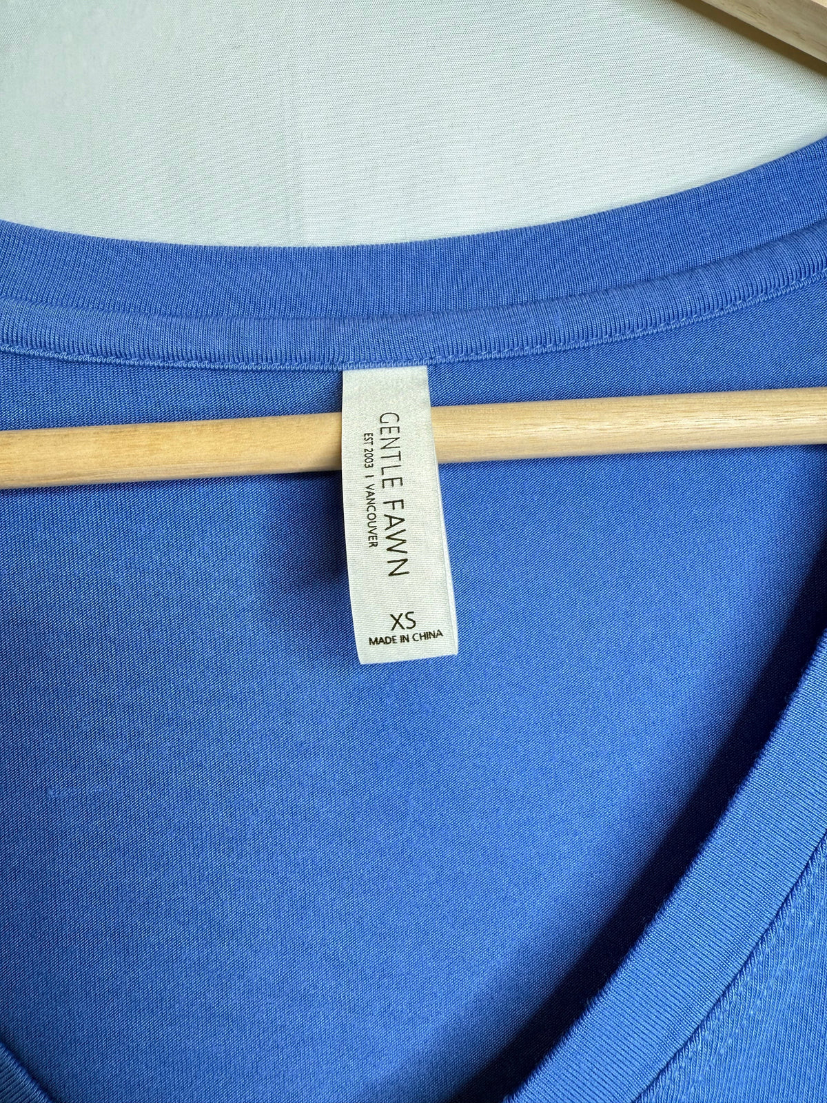 Gentle Jamie V Neck Tee (XS)