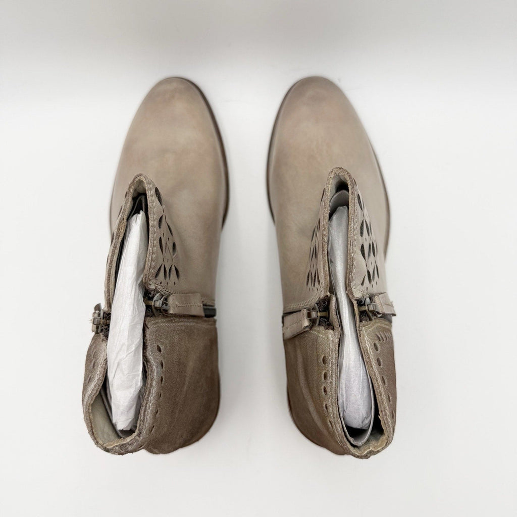 ROAN by BED STU Womens Liz Ankle Booties Size 10 M Bone Grey Leather NIB