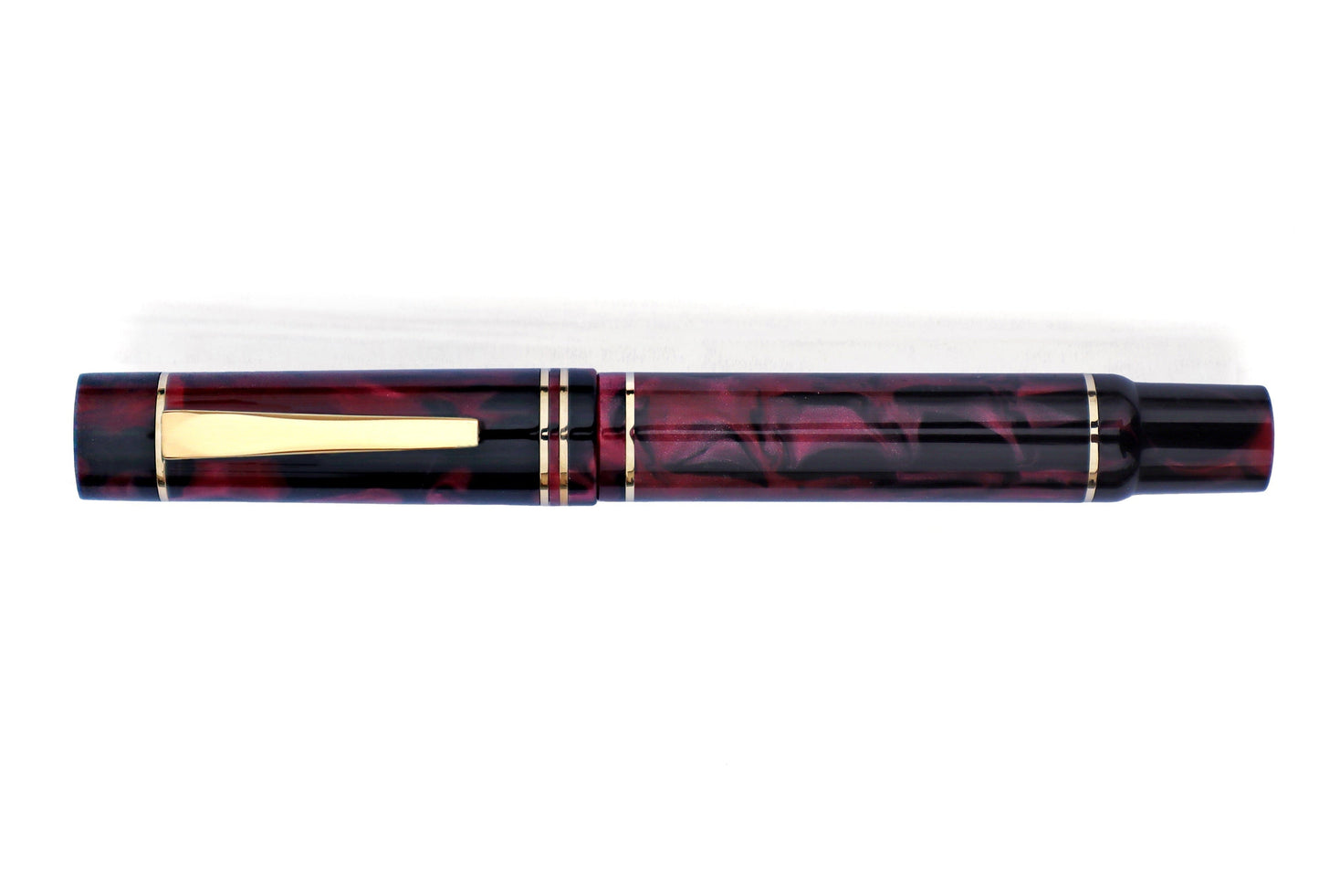 Gioia Alleria Amaranto Fountain Pen Gold Trim