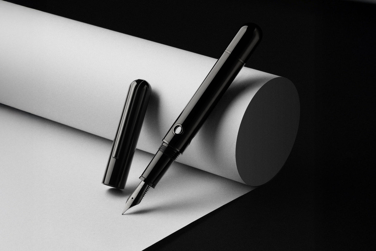 Nahvalur Nautilus Cephalopod Black Ebonite Fountain Pen