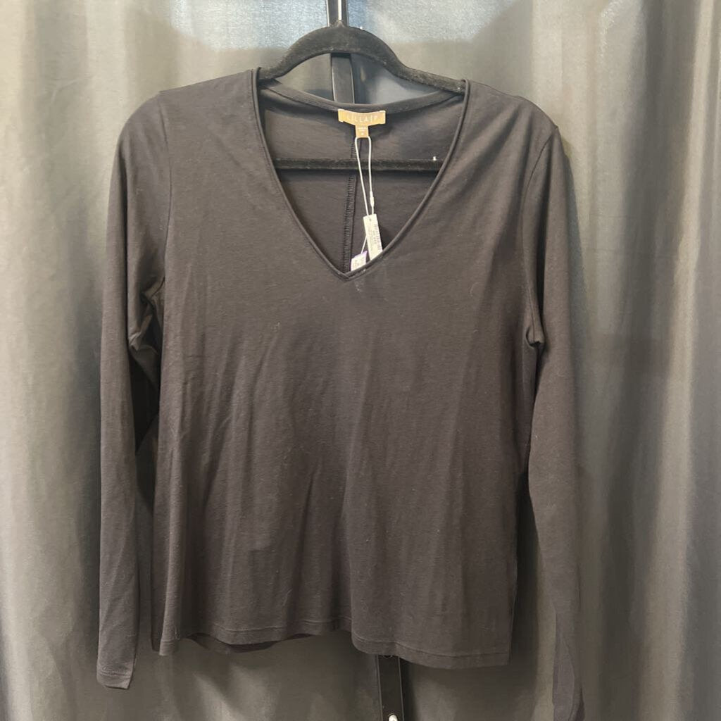 Lilla P NWt V-Neck L/S T TOPS Medium