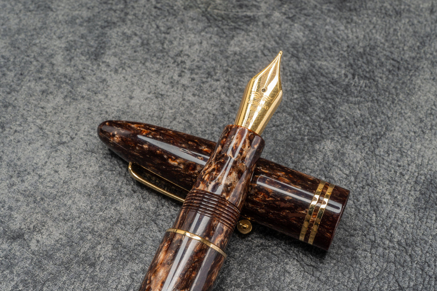 Leonardo Furore Fountain Pen - Bronze GT