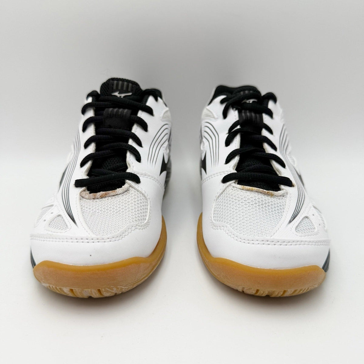 MIZUNO Womens Cyclone Speed 3 Volleyball Shoe Size 6 White Black Lace Up NWOB
