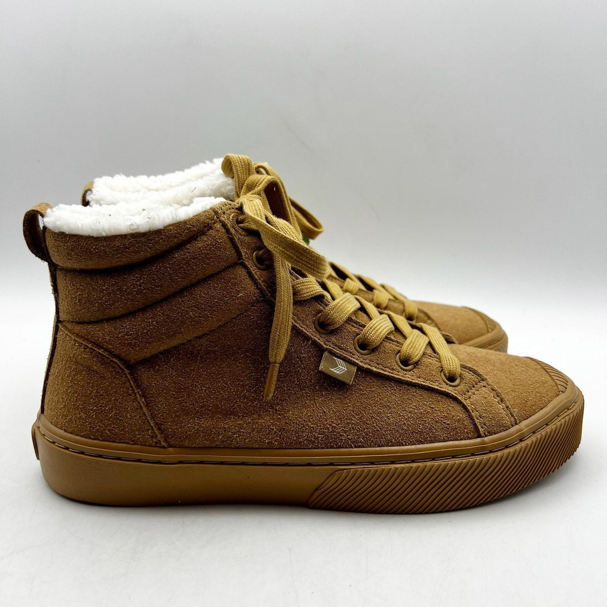 Cariuma Women's OCA Therma High Suede Boots Size 7 Tan Caramel Shearling NIB