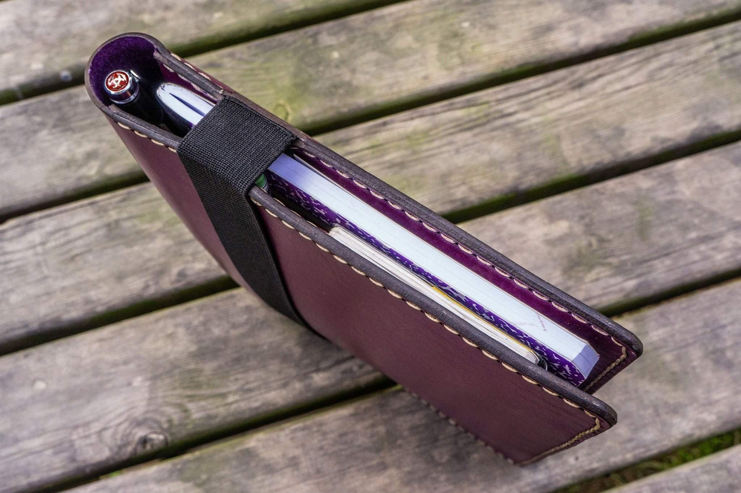 iPad Air/Pro & Extra Large Moleskine Cover - Purple