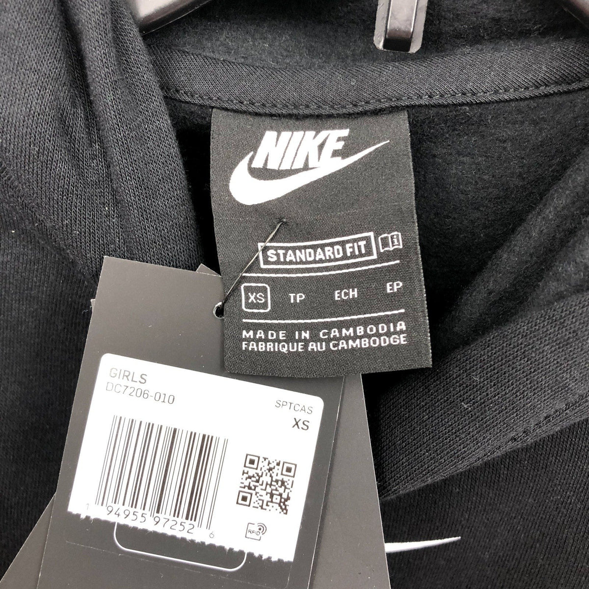 NIKE Girls Club Fleece Pullover Hoodie Club XS Black White Sweatshirt NWT