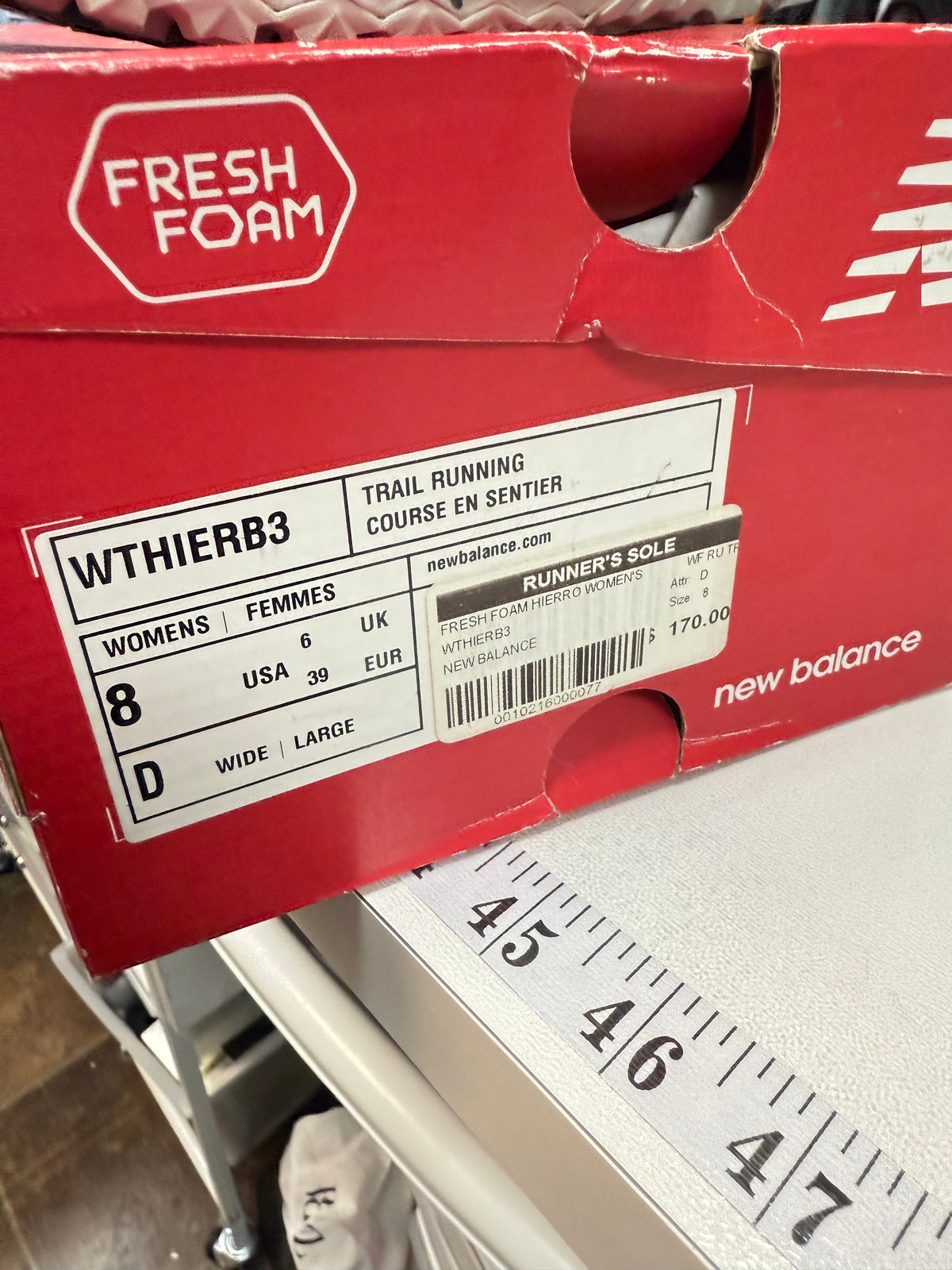 New Balance Fresh Form Hierro Runners (Womens 8 Wide)