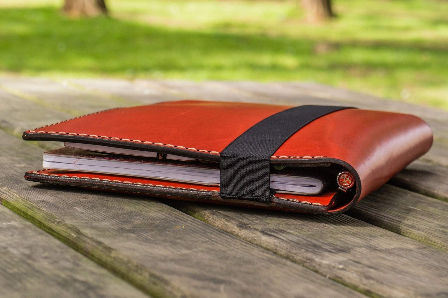 iPad Air/Pro & Extra Large Moleskine Cover - Red