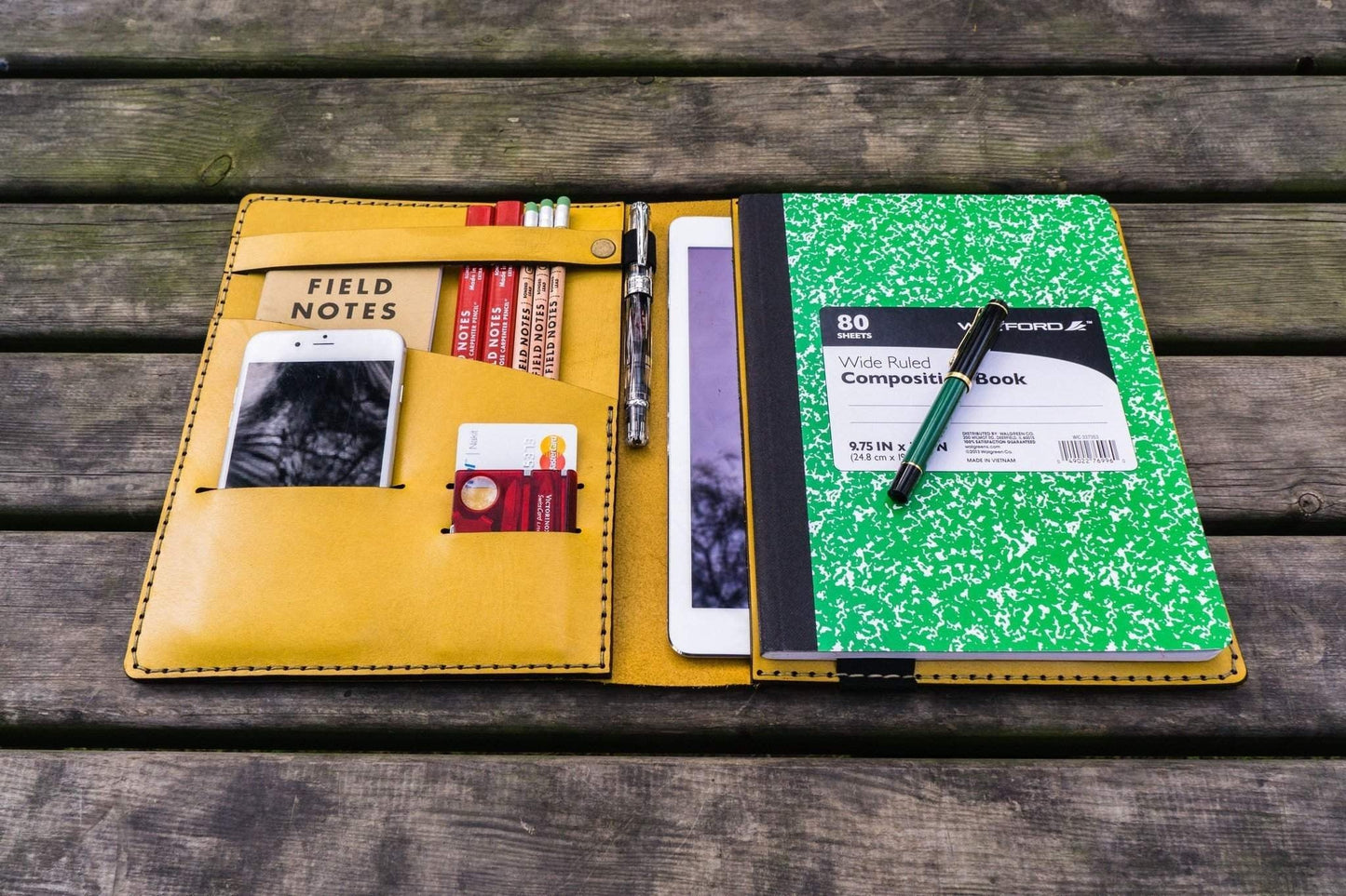 iPad Air/Pro & Extra Large Moleskine Cover - Yellow
