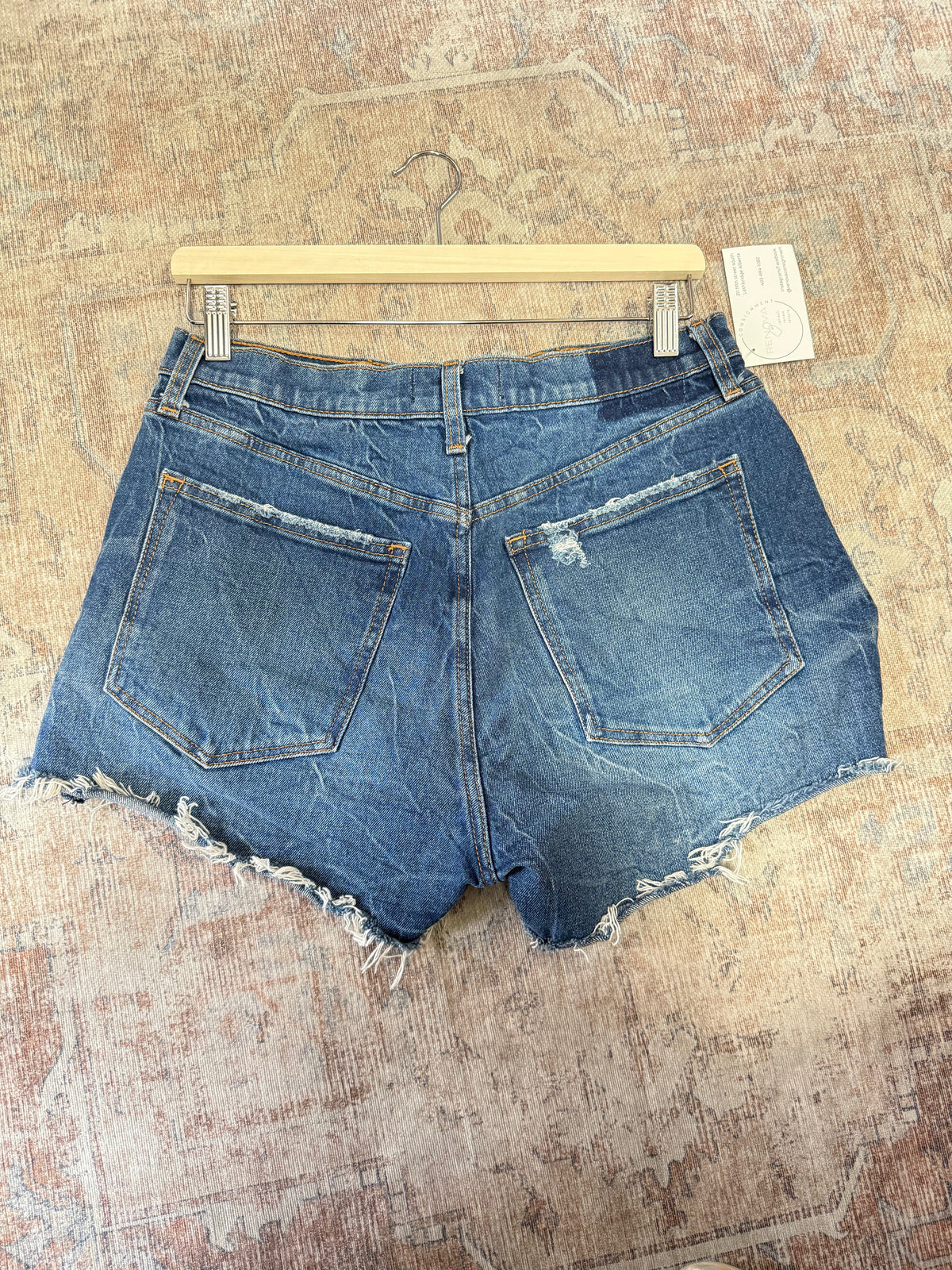 Abercrombie The Mom HR Shorts (30) oo*
