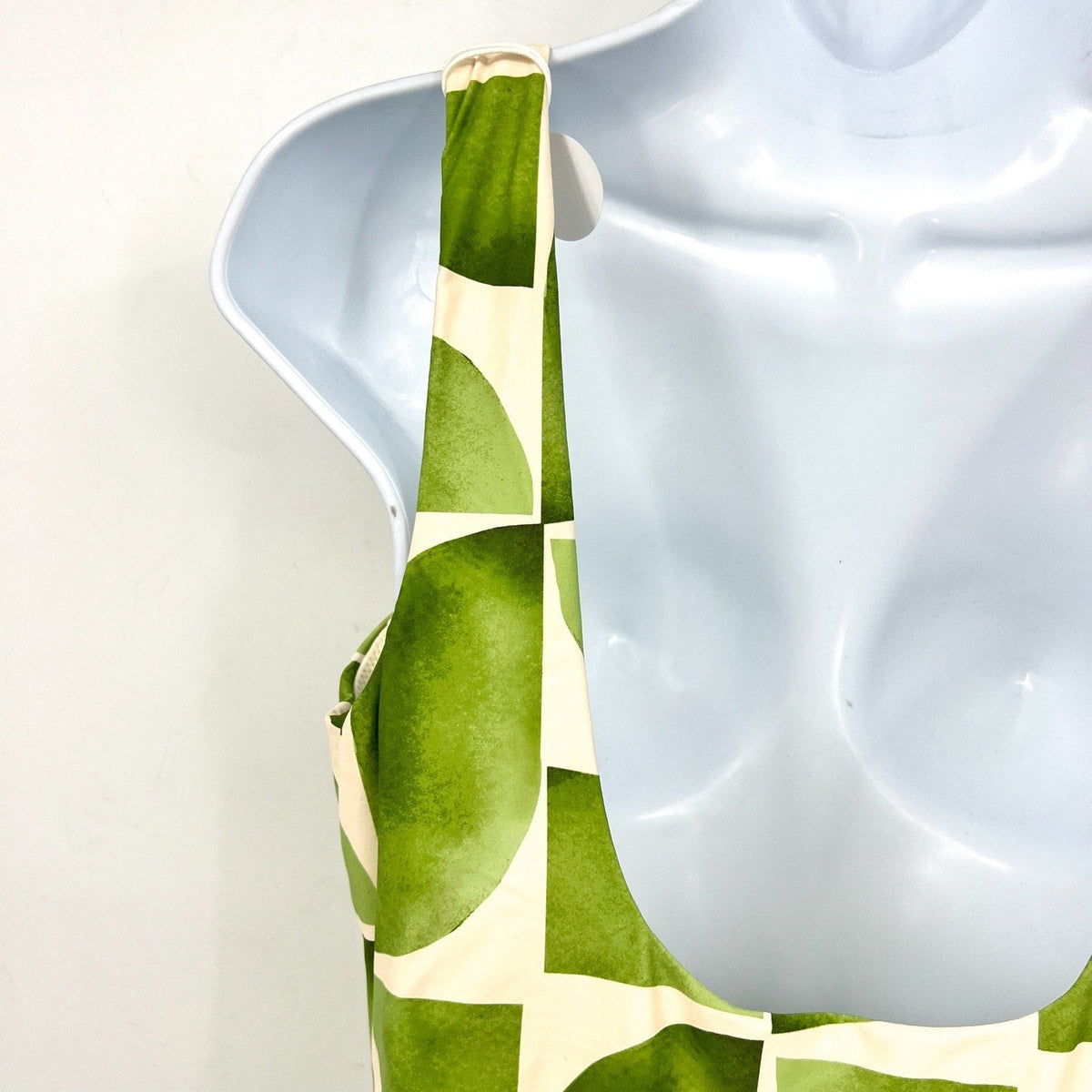 Seafolly Women's Sunray One Piece Swimsuit Size 14 DD Sage Green Geometric NWT