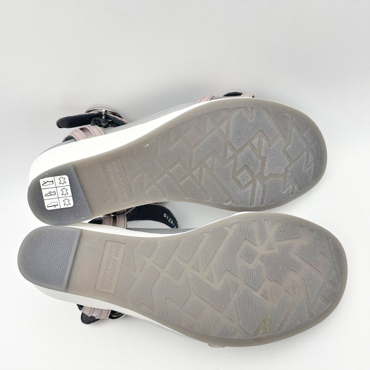 SAS Womens Seight Wedge Sandals Size 7.5 WW Purple Silver Leather NIB