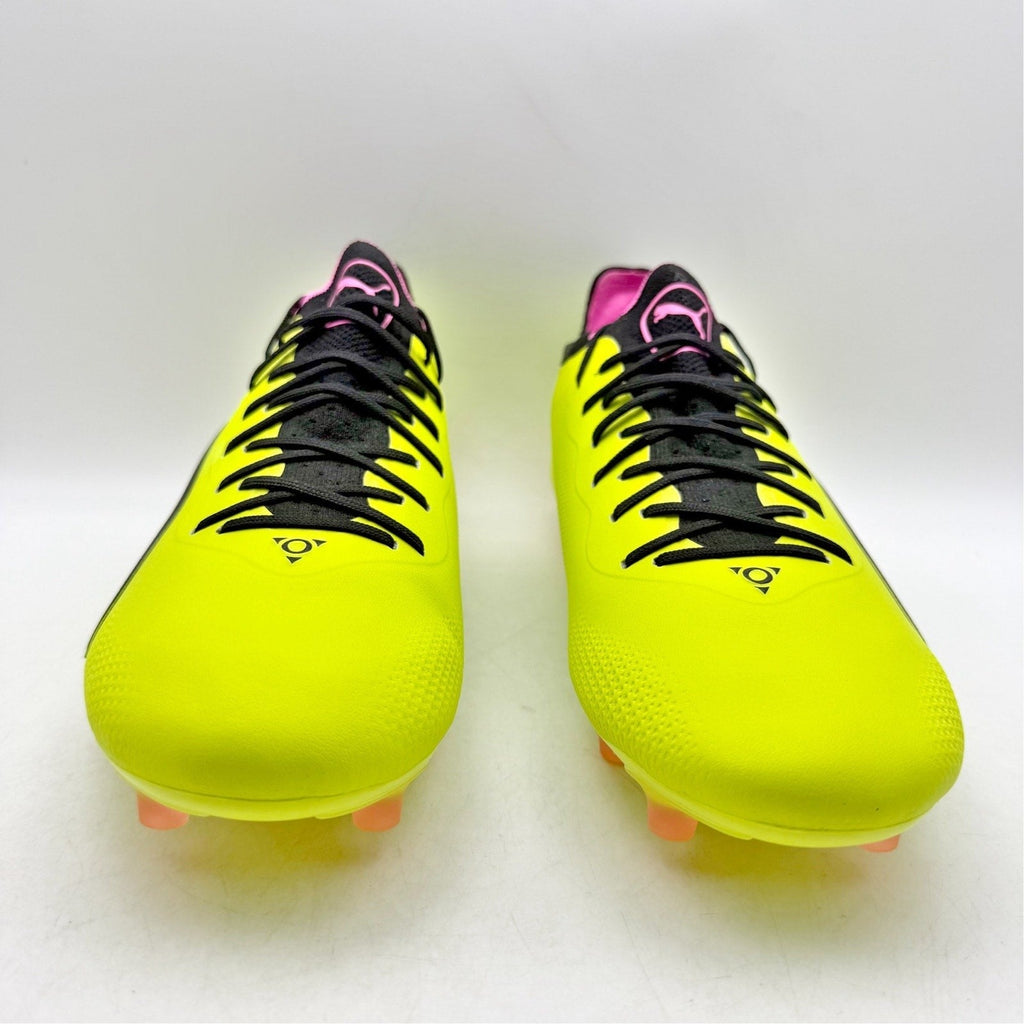 PUMA Mens King Ultimate Soccer Cleats Size 8 EU 40.5 Neon Yellow Athletic NWOB