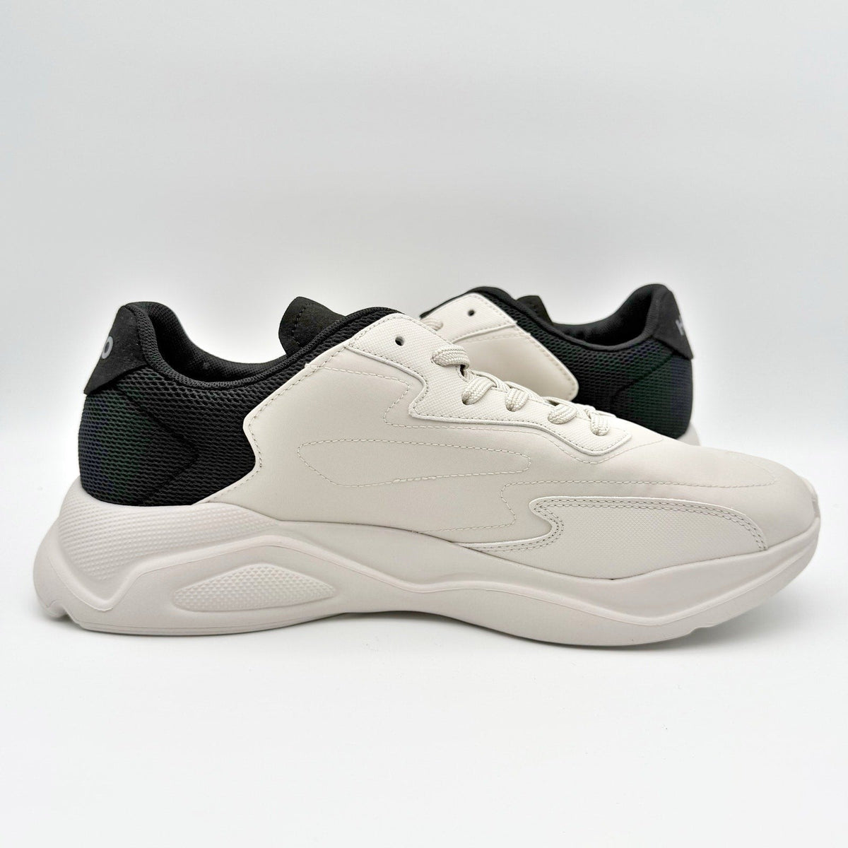 HUGO Mens Leon Casual Sneakers Size 12 EU 45 Light Grey White Hugo Boss NIB