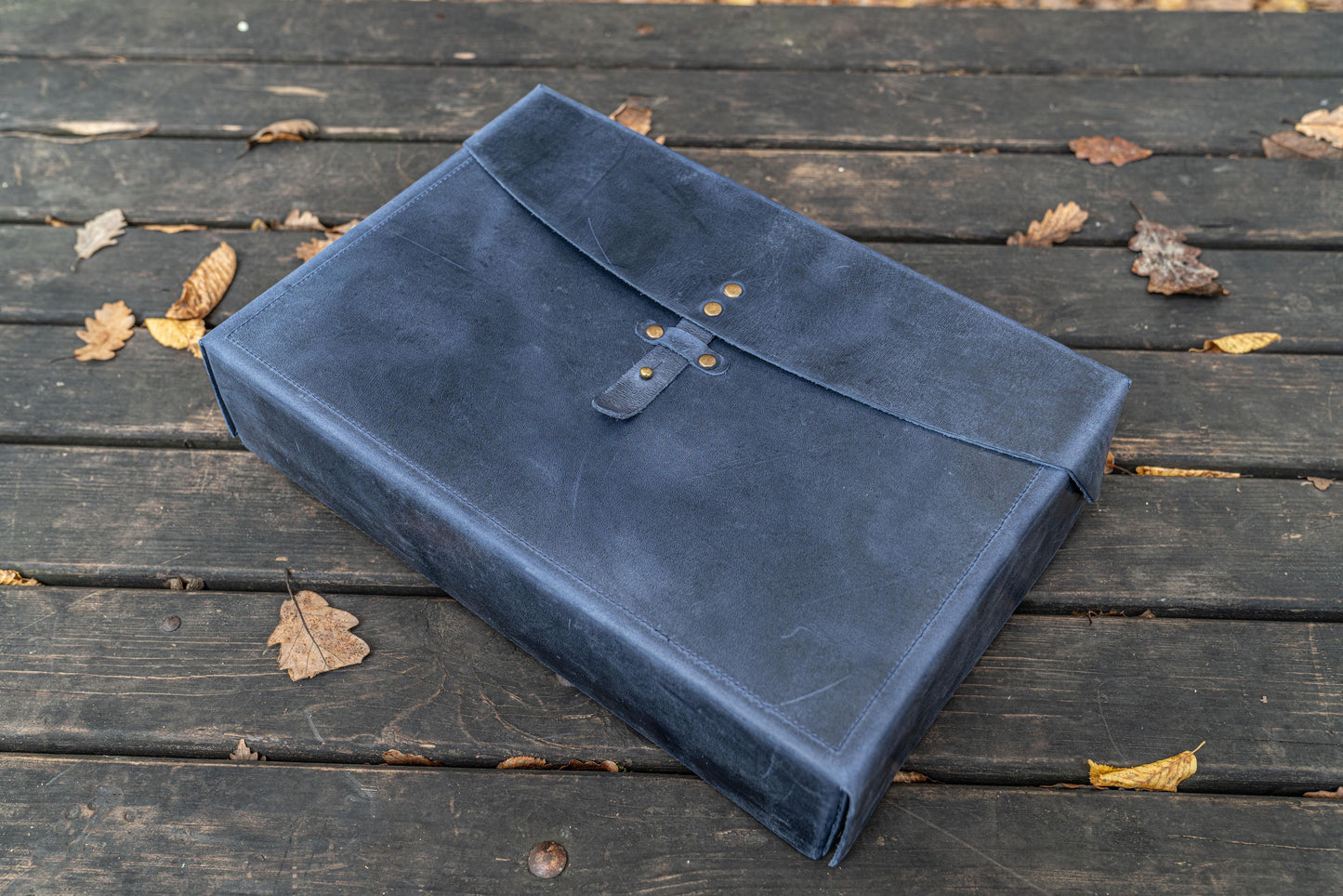 Writer's Medic Bag - XLarge Crazy Horse Navy Blue
