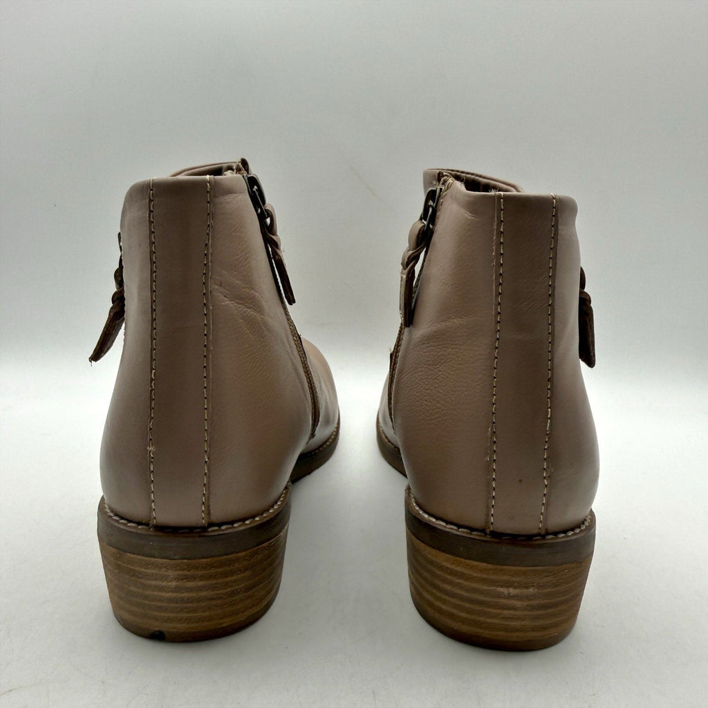 SoftWalk Womens Roselle Ankle Booties Size 8.5 NARROW Stone Tan Leather NWOB