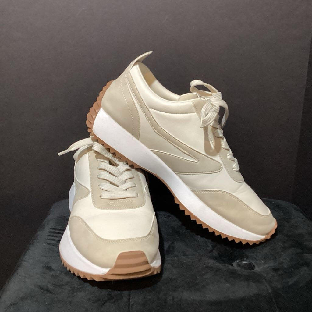 Dolce Vita Chunky Sneakers SHOES 11