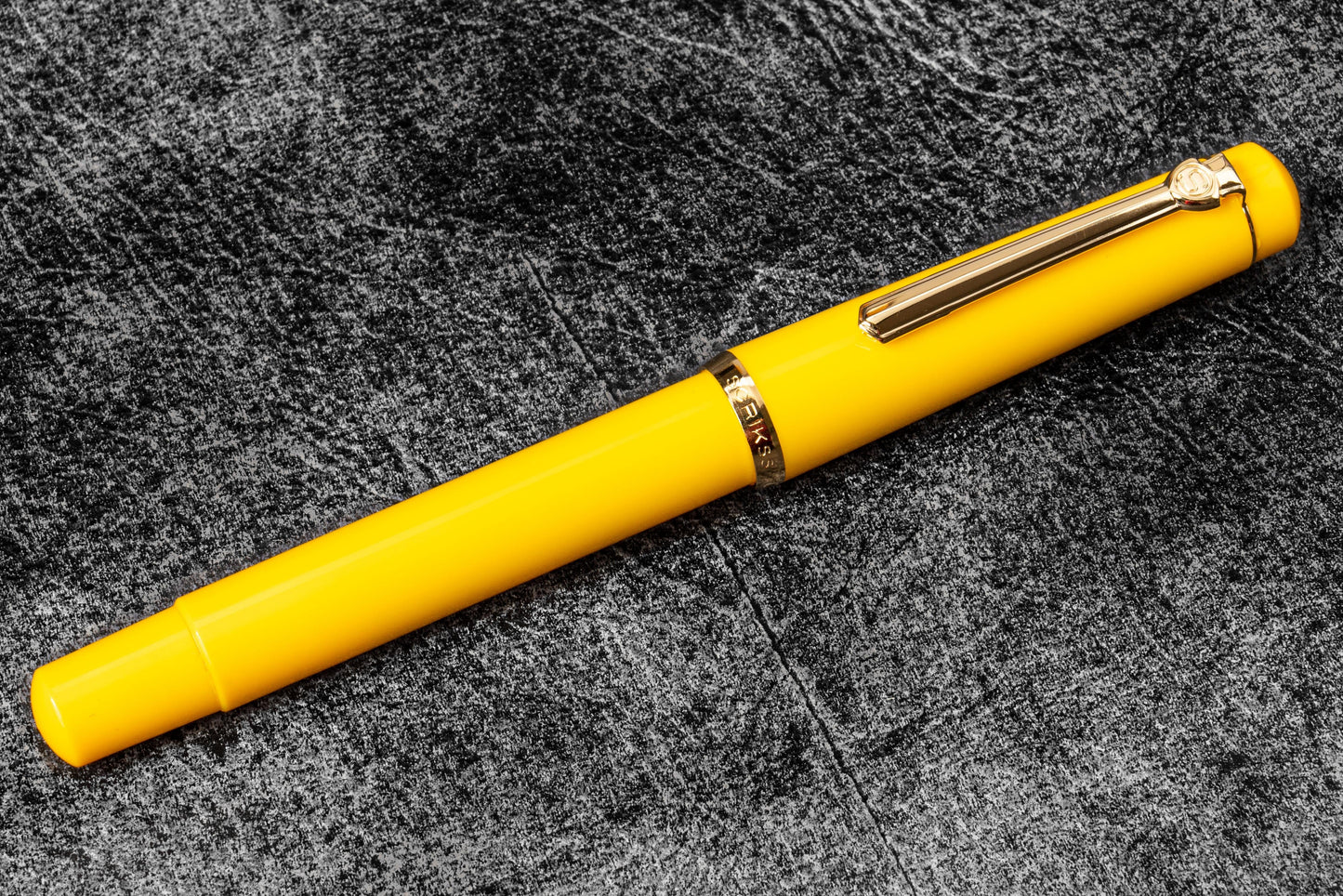 Scrikss 419 Fountain Pen Yellow