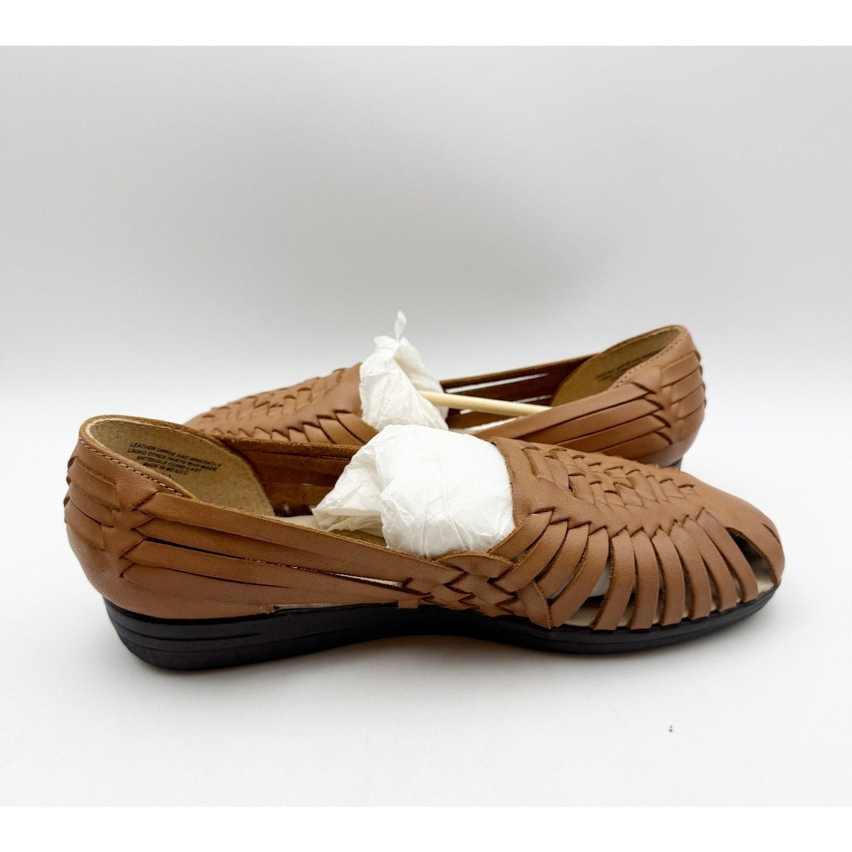 Comfortiva Womens Trinidad Sandals Size 7.5 Narrow AA Tan Leather Huarache NWOB