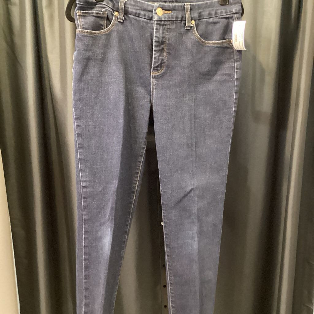 Chicos Slim Leg Ankle JEANS 0.5
