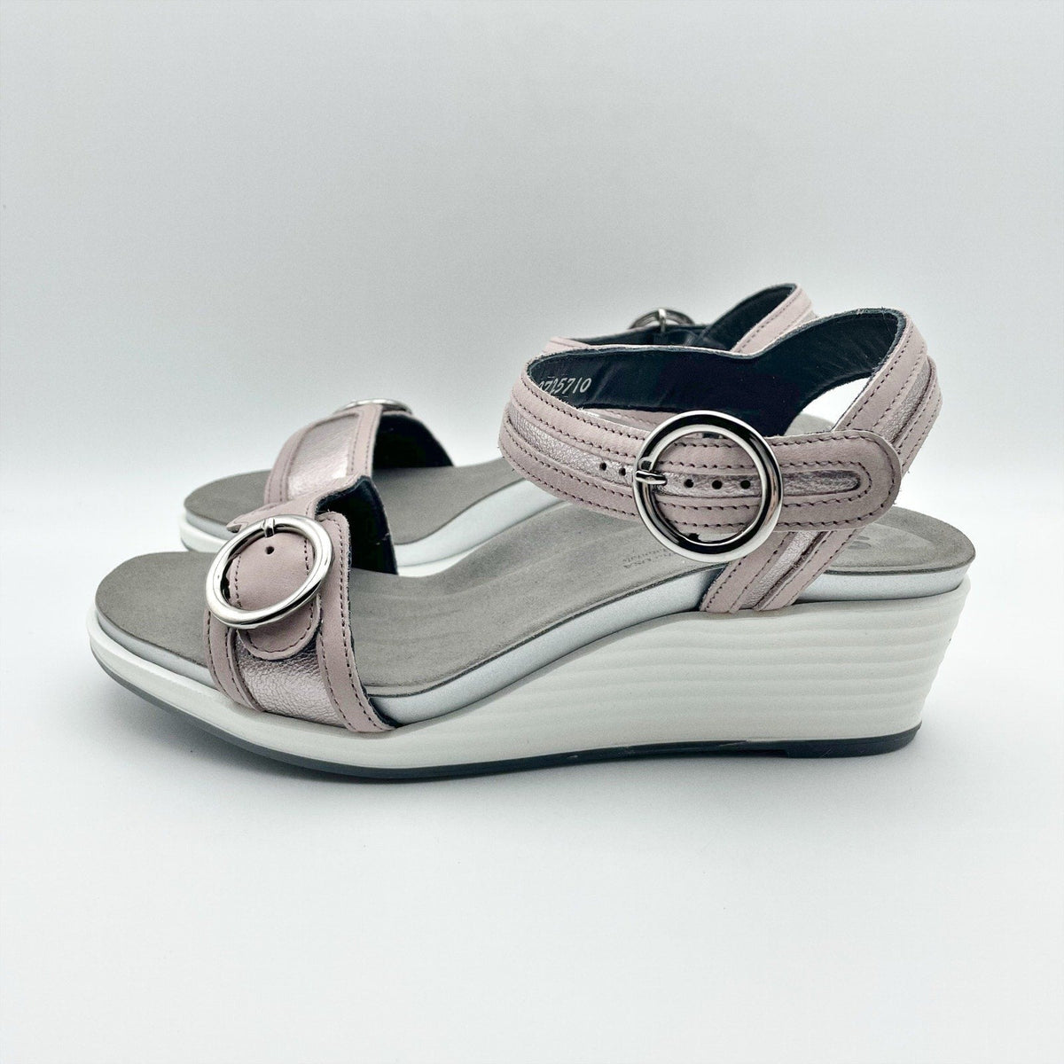 SAS Womens Seight Wedge Sandals SIZE 8.5 WW Purple Silver Leather NIB