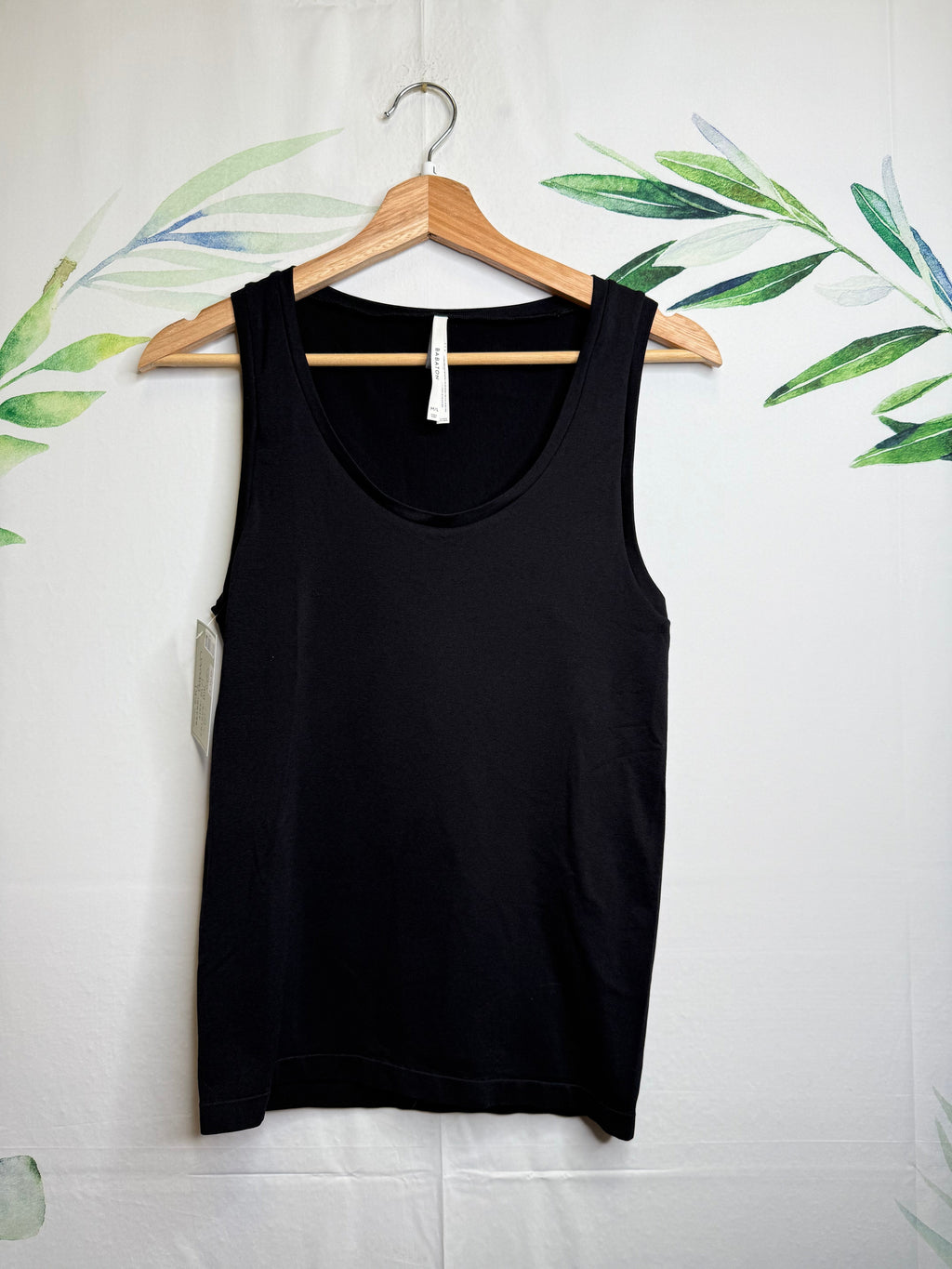 Aritzia Babaton Tenure Tank (M/L)