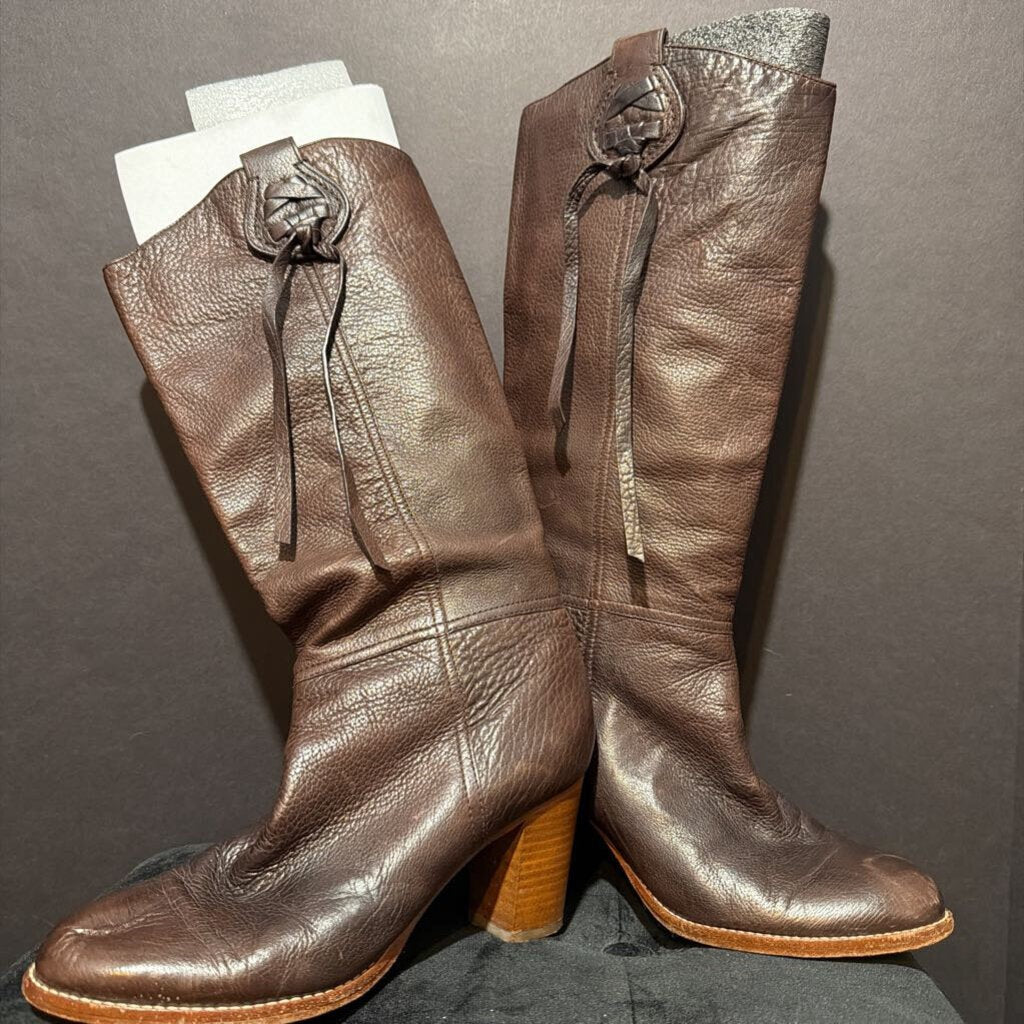 Coach Pebbled Leather Tall BOOTS 7.5