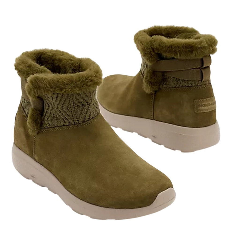 Skechers Womens On The Go City Booties Size 7 M Green Suede Water Repellent NIB