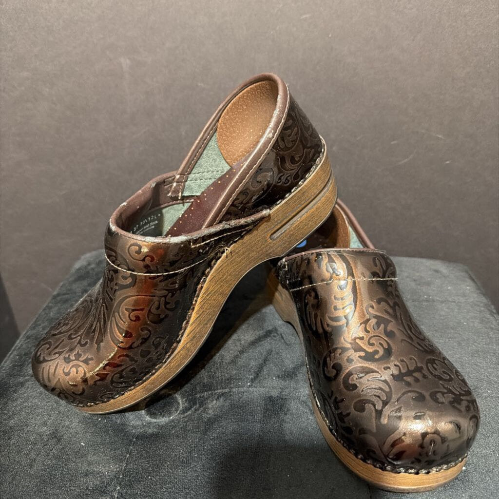 Dansko NEW Paisley Gloss SHOES 37