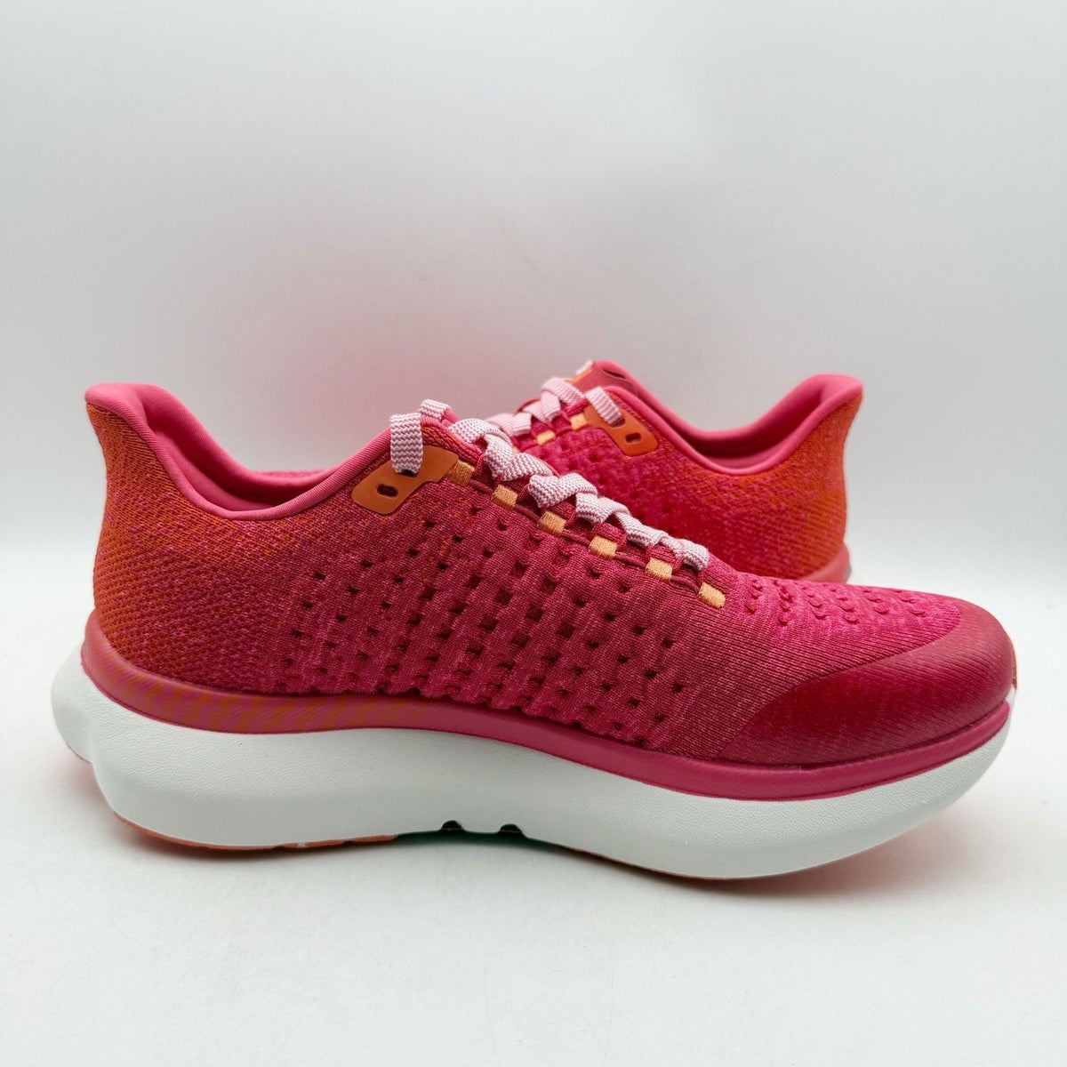 Rabbit Womens Dream Chaser Running Shoes Size 8.5 Pink Red Athletic Sneakers NIB