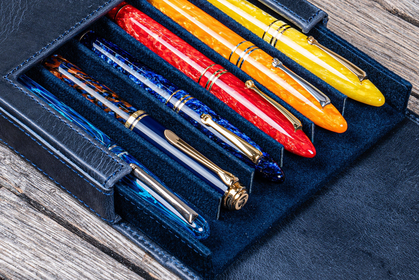 Leather Magnum Opus 6 Slots Hard Pen Case with Removable Pen Tray - Crazy Horse Navy Blue