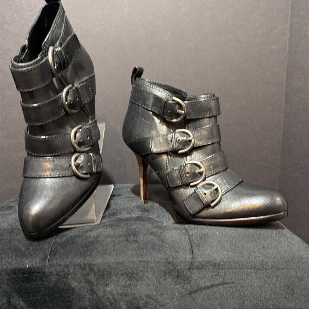Coach NEW Heel Leather Buckles BOOTIES 7