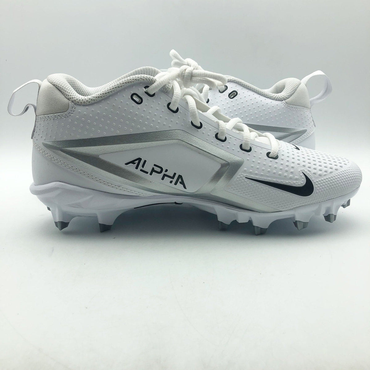 Nike Mens Alpha Menace 4 Varsity Molded Football Cleats Size 13 White Black NWOB