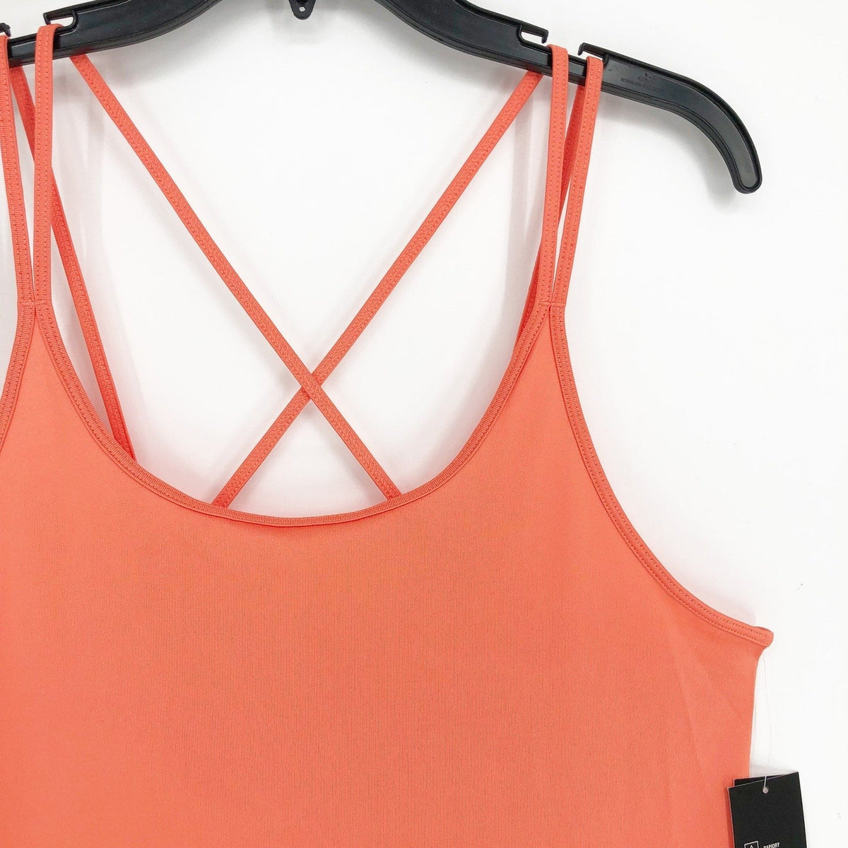 ID IDEOLOGY Women's Strappy Workout Tank Top Large Peach Orange Tech Knit NWT