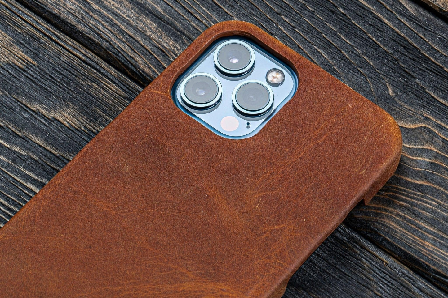 Leather iPhone 13 (6.1") Hard Back Cover