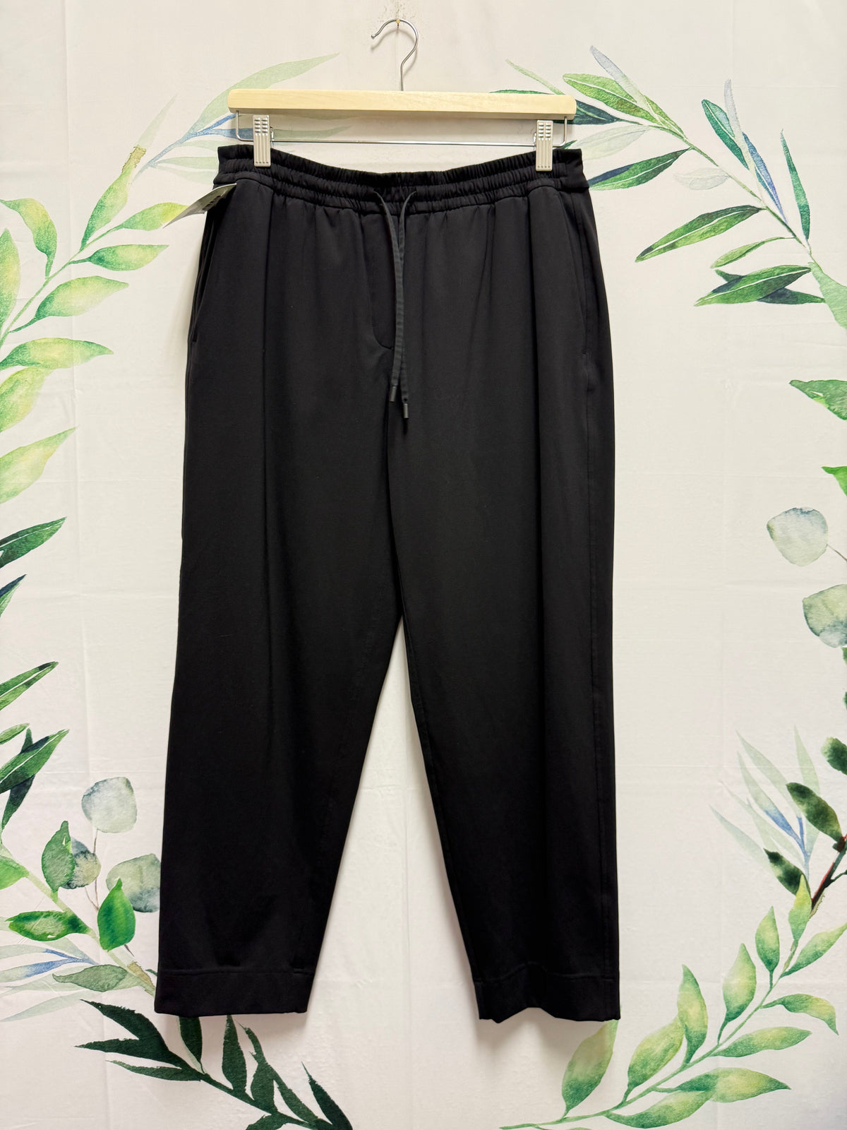 Lululemon Taper MR Pant 27” (M)