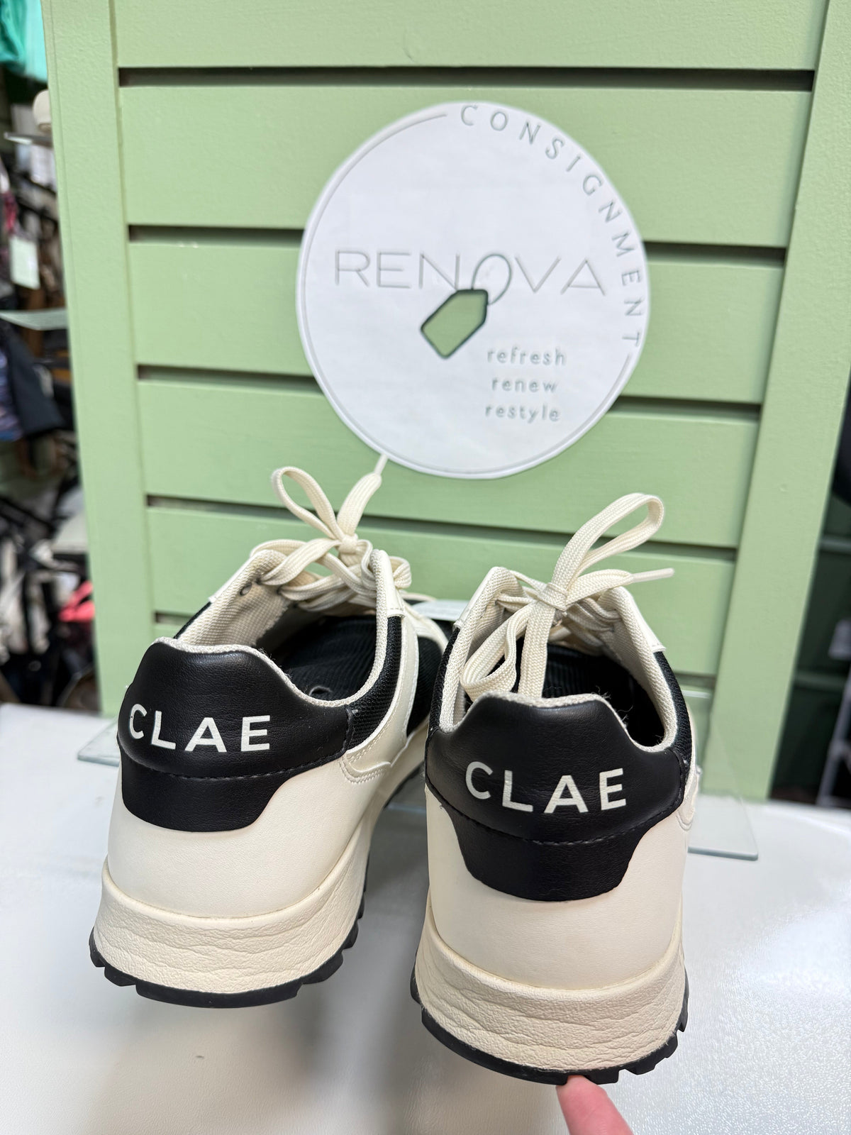 Clae Joshua Sneaker (Mens 9)