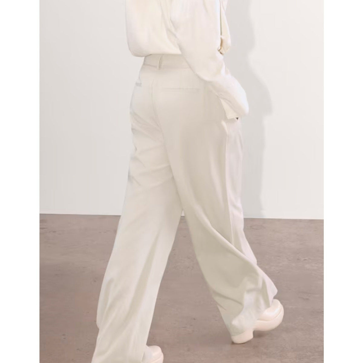 EVERLANE Women's Way High Drape Pants Size 12S Khaki 29" Inseam Sandstone NWT