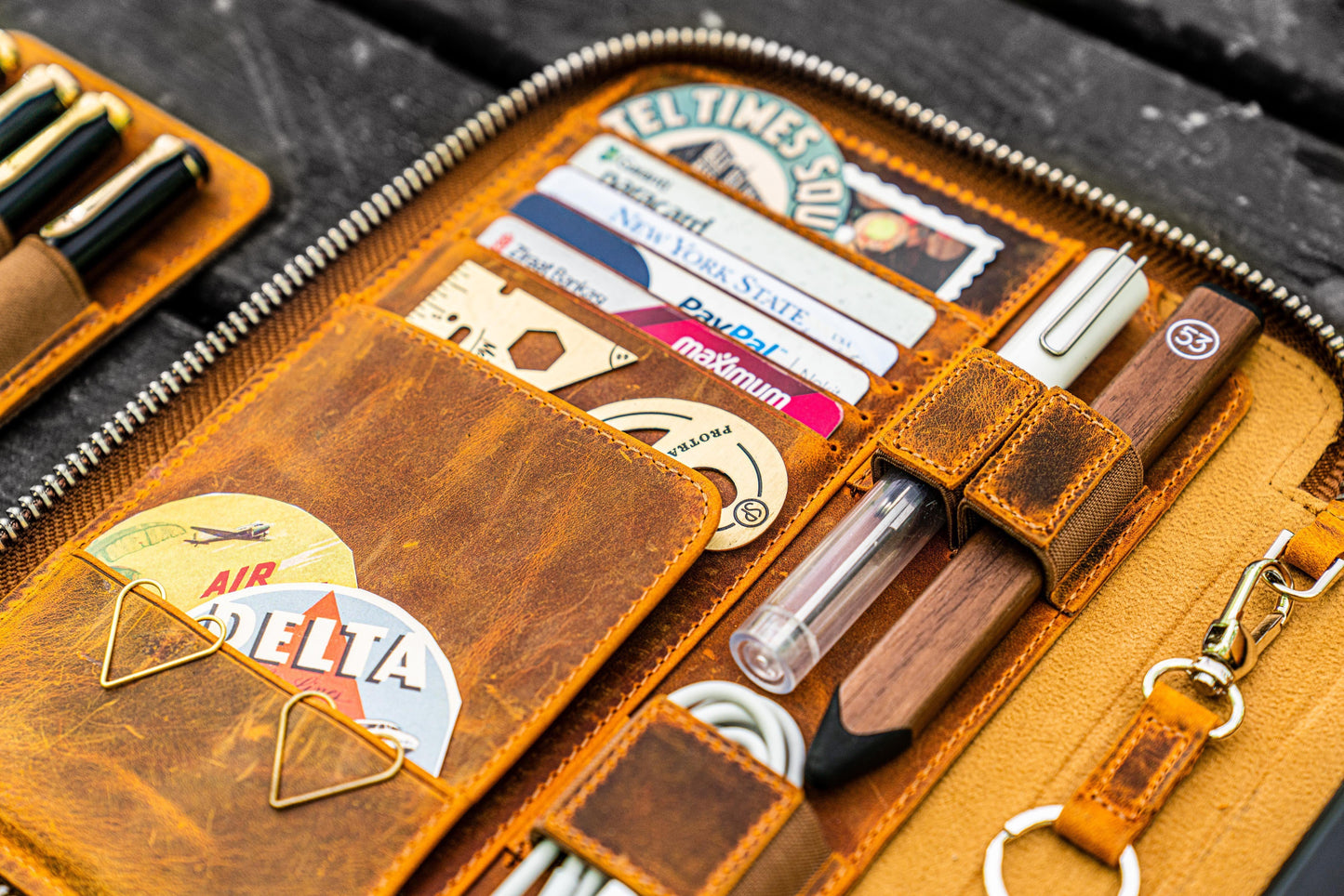 Leather Zippered A5 Leuchtturm1917 Notebook Folio - Crazy Horse Brown