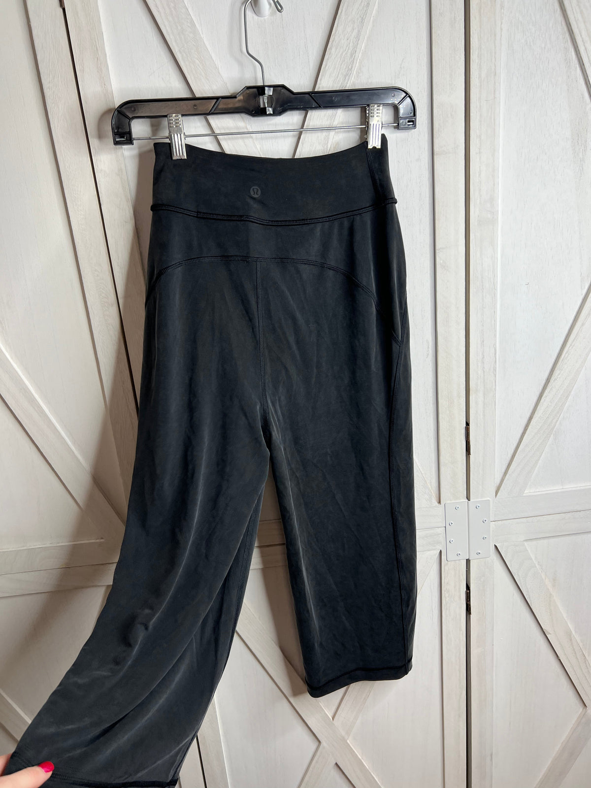 Wide leg HR pull on crop *Size 0